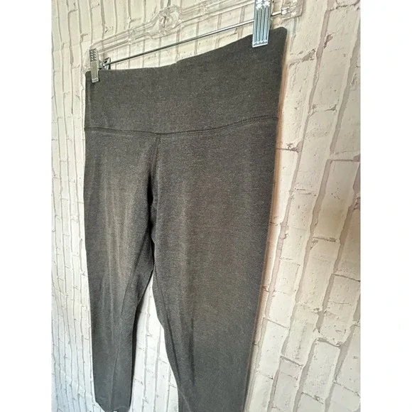 Lululemon leggings size 6 grey - Picture 5 of 8